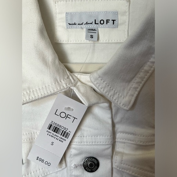 NWT Loft jean jacket. Size small. - Picture 3 of 4